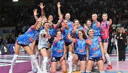 Volley femminile, la CEV Cup è di Novara! Tolok e Ishikawa chiudono la pratica in due set, Bernardi esulta