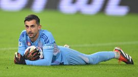 Scommesse, Perin nel ciclone: invitò Paredes a giocare la notte del ko per 5-1 a Napoli, tifosi sotto choc