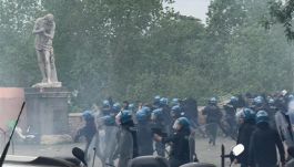 Derby Lazio-Roma: il pugno duro del Viminale ‘colpisce’ anche le tv e l’Olimpico rischia la chiusura