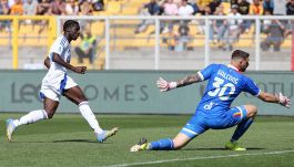 Lecce-Como 0-3 pagelle: Diao affossa Giampaolo, rissa violenta in campo e cori contro l'arbitro sugli spalti