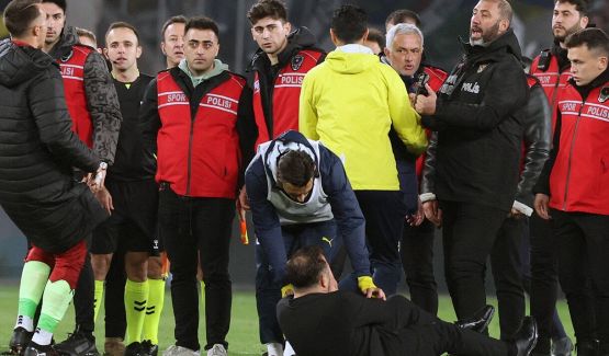 Fenerbahce, il retroscena sulla follia di Mourinho: perché ha preso Buruk per il naso e che cosa rischia