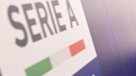Rinvio serie A per la morte del Papa scatena la polemica: dopo Lazio e Fiorentina anche i tifosi contrari