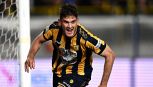 Pagelle Juve Stabia-Cremonese 2-1: Pierobon e Adorante fanno volare le Vespe, Johnsen limita i danni