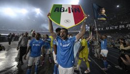Scudetto Napoli: la gaffe di De Laurentiis, la polemica di Juan Jesus, le lacrime di McTominay, cartoline dalla festa