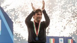 Conte tra Juve e Napoli: l'indizio social dello storico collaboratore anticipa la decisione del tecnico
