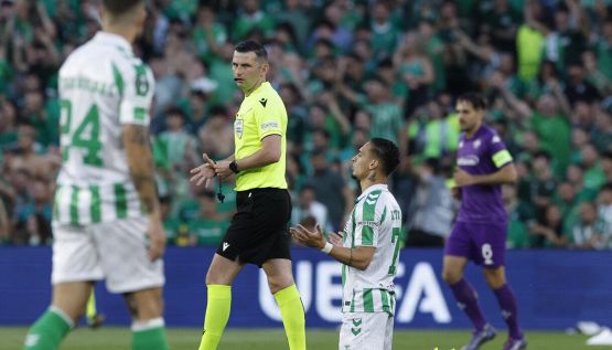 Betis-Fiorentina, moviola: recupero thrilling, Oliver contestato per rigore negato, piccolo giallo sul primo gol