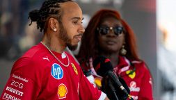 Ella insegue e rincorre Hamilton, non si stacca un secondo da Lewis a Montecarlo per il GP di Monaco