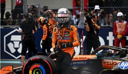 Sprint Miami pazza: vince Norris in Safety Car su Piastri, Hamilton a podio col jolly. Antonelli sfortunato, Leclerc out
