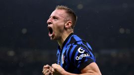 Pagelle Inter-Barcellona 4-3, nerazzurri in finale: Lautaro, Sommer, Acerbi e Frattesi eroici