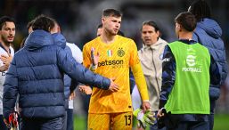 Inter, Martinez come Mourinho: il gesto delle manette con la Lazio. Marotta e Inzaghi preparano il dossier arbitrale