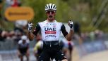 Giro d’Italia, a Tagliacozzo la “bordata” di Ayuso: Roglic si prende la rosa, Ciccone ci prova: rivoluzionata la classifica
