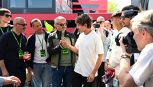Bologna a Imola per Antonelli: Italiano porta la Coppa Italia nel box Mercedes e che regalo per Kimi