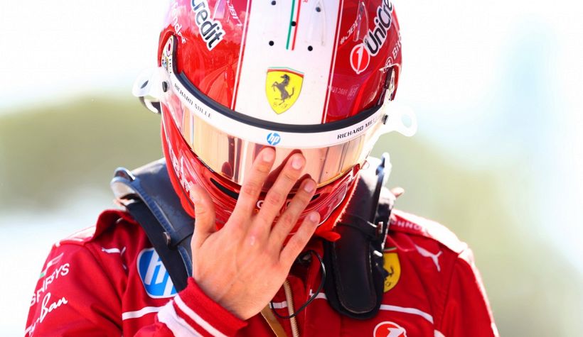 F1 Imola, la resa Ferrari: "Questa vettura non ha potenziale". Leclerc e Vasseur si scusano, Hamilton "devastato" ma si assolve