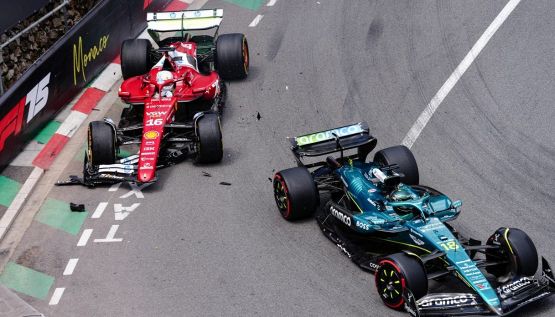 F1, GP Monaco: Leclerc tampona Stroll ai Loews, la sua Ferrari perde pezzi. Guarda le foto