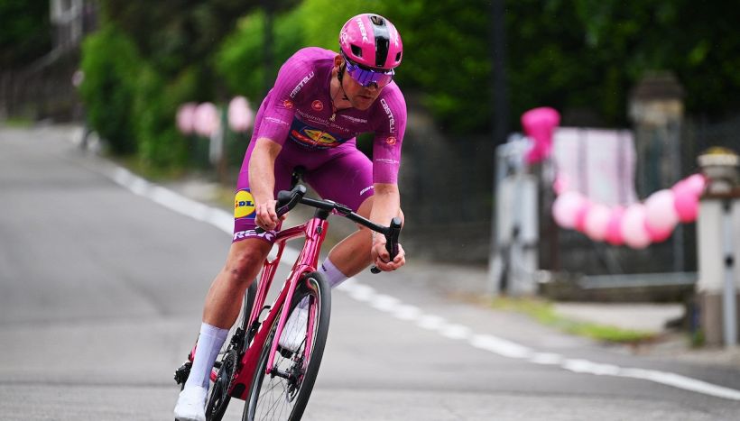 Giro d'Italia Rovigo-Vicenza: Mads Pedersen cala il poker, allungo per Del Toro nella classifica generale