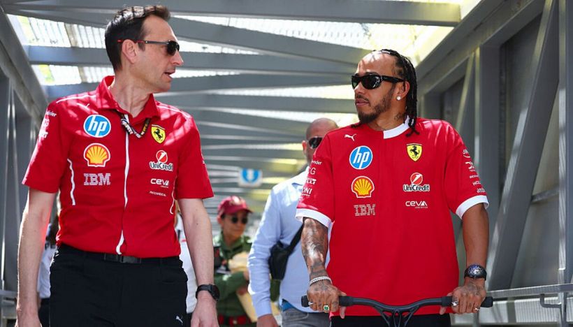 Ferrari, team radio Hamilton e Adami certificano la crisi a Monaco. Vasseur fa il pompiere ma urge una soluzione