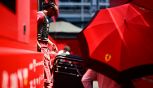 F1 Spagna, la Ferrari è tornata inguidabile: Leclerc vede il bicchiere mezzo pieno, Hamilton no