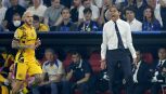 Inter, primo tempo da incubo: il PSG domina, Dimarco è un disastro e i tifosi se la prendono con Inzaghi