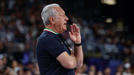 Italvolley, gli esperimenti di Velasco non funzionano: la Germania passa a Milano e Julio perde la pazienza
