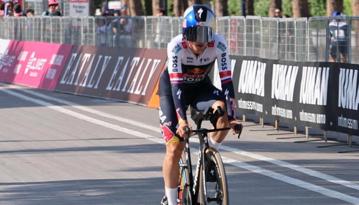 https://wips.plug.it/cips/sport.virgilio.it/cms/2025/05/iolansafoto_20250510181120323_f7d3ee6f9b9c57d66033934c1f8dd083.jpg