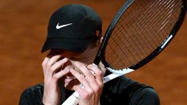 Sinner, la bomba di Binaghi: “In Italia lo volevano squalificato per 2 anni”. Non solo Pellegrini, con chi ce l’ha il presidente