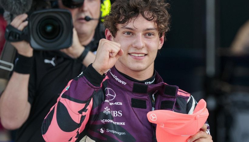 Mercedes, Antonelli dice tutto: 100 lasagne nei box, futuro in Ferrari, Sinner e la finale di Coppa Italia