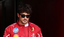 F1 Imola, la situazione della Ferrari: Leclerc invoca un miracolo, ma il passo gara c'è. Hamilton luci ed ombre