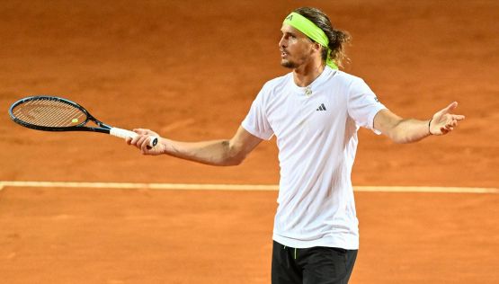 Amburgo, Zverev in crisi profonda: che mazzata con Muller. Sinner e Alcaraz più lontani, il Roland Garros è decisivo