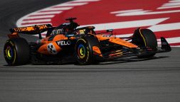 F1 Gp Spagna: uno-due McLaren, Piastri in pole su Norris e Verstappen. Hamilton 5°, Leclerc 7° rinuncia al 2° giro