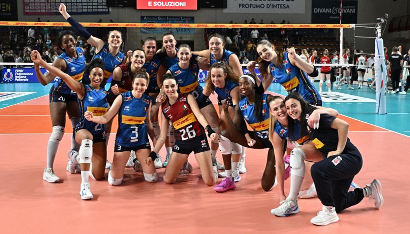 L'Italia di Velasco vince anche senza big e rinunce: 3-1 alla Germania, non c'è Egonu ma spunta Munarini