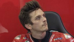 Luca Marini, tremendo infortunio a Suzuka per il pilota Honda: fratture, pneumotorace e danni ai legamenti