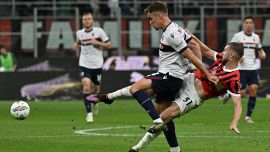 Milan-Bologna, moviola: dubbi su due rigori negati, c’è anche un gol annullato