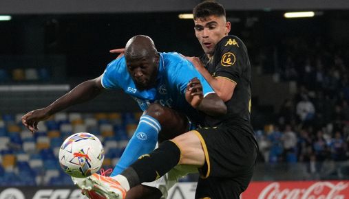 Napoli-Genoa, moviola: dubbi sul rigore negato allo scadere, manca un rosso