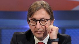 Napoli incivile? Tra Auriemma e Ravezzani, volano insulti in diretta: “Mi fai schifo”