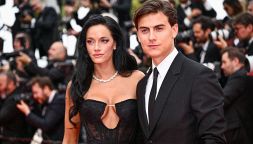 Oriana Sabatini con Paulo Dybala festeggia la Roma e Ranieri e poi sfila sul red carpet del Festival di Cannes 2025