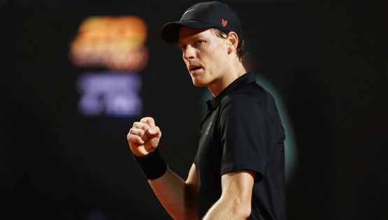 Sinner illegale, travolge Ruud e vola in semifinale: un gesto del norvegese dice tutto, ma Jannik non si fida