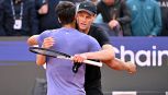 Sinner e Alcaraz, l'incontro al Roland Garros e la reazione. E Paolini confessa: 'Doping, ho un po' paura'