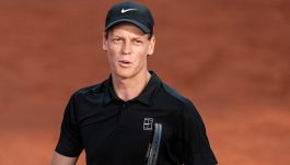 Panatta smaschera Sinner: "Ha un problema sulla terra rossa. Ma al Roland Garros sarà in finale con Alcaraz"