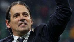 Inter-Barcellona: lo sputo in campo, lo sfogo di Inzaghi, la cuffia rosa, tutto quello che non si è visto in tv