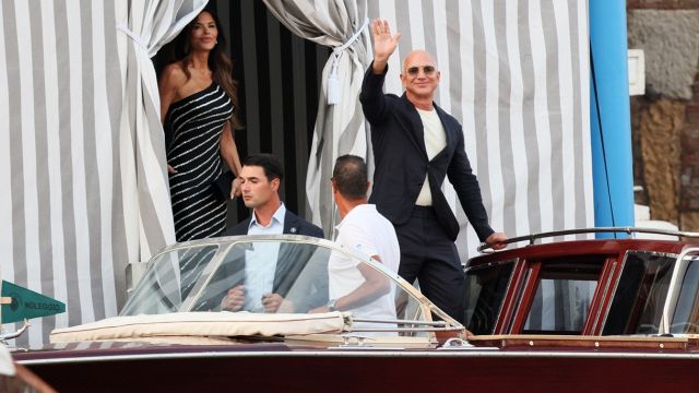 Michael Jordan e Tom Brady al matrimonio di Jeff Bezos e Lauren Sanchez a Venezia: il legame di lei con la NFL