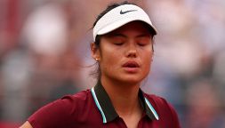 Lo stalker di Emma Raducanu ha provato a comprare i biglietti per Wimbledon: l'intervento della sicurezza