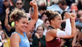 Doppio femminile, Errani e Paolini in finale: travolte Andreeva e Shnaider, Saretta può fare il bis
