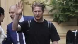 Serie A, la top-5 dei calciatori con più titoli in carriera: da De Bruyne a Sanchez, ma non mancano le sorprese