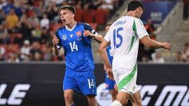 Slovacchia-Italia U.21, moviola: arbitro inseguito dai giocatori, manca anche un rosso