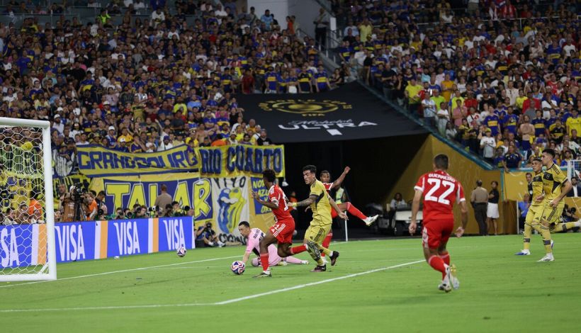 Bayern-Boca Juniors, moviola: i tedeschi battono anche il Var, due gol buoni e due annullati, vanificata prodezza su corner