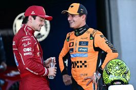 F1 Gp Austria: Norris fa la pole, Leclerc gran prima fila Ferrari, poi Piastri e Hamilton.