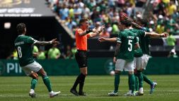 Palmeiras-Botafogo, moviola: arbitro Letexier irriconoscibile: mancano rigori, gialli e rossi