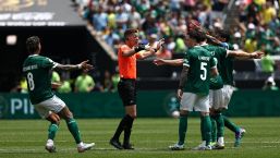 Palmeiras-Botafogo, moviola: arbitro Letexier irriconoscibile: mancano rigori, gialli e rossi