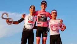 Il Pagellone del Giro d'Italia 2025: Yates, un premio al coraggio. Pedersen e Van Aert veri fuoriclasse, Ayuso e Roglic bocciati