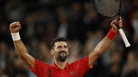 Roland Garros: Djokovic è infinito, ennesimo flop di Zverev. Nole torna a sfidare Sinner ma per Jannik c’è anche un regalo